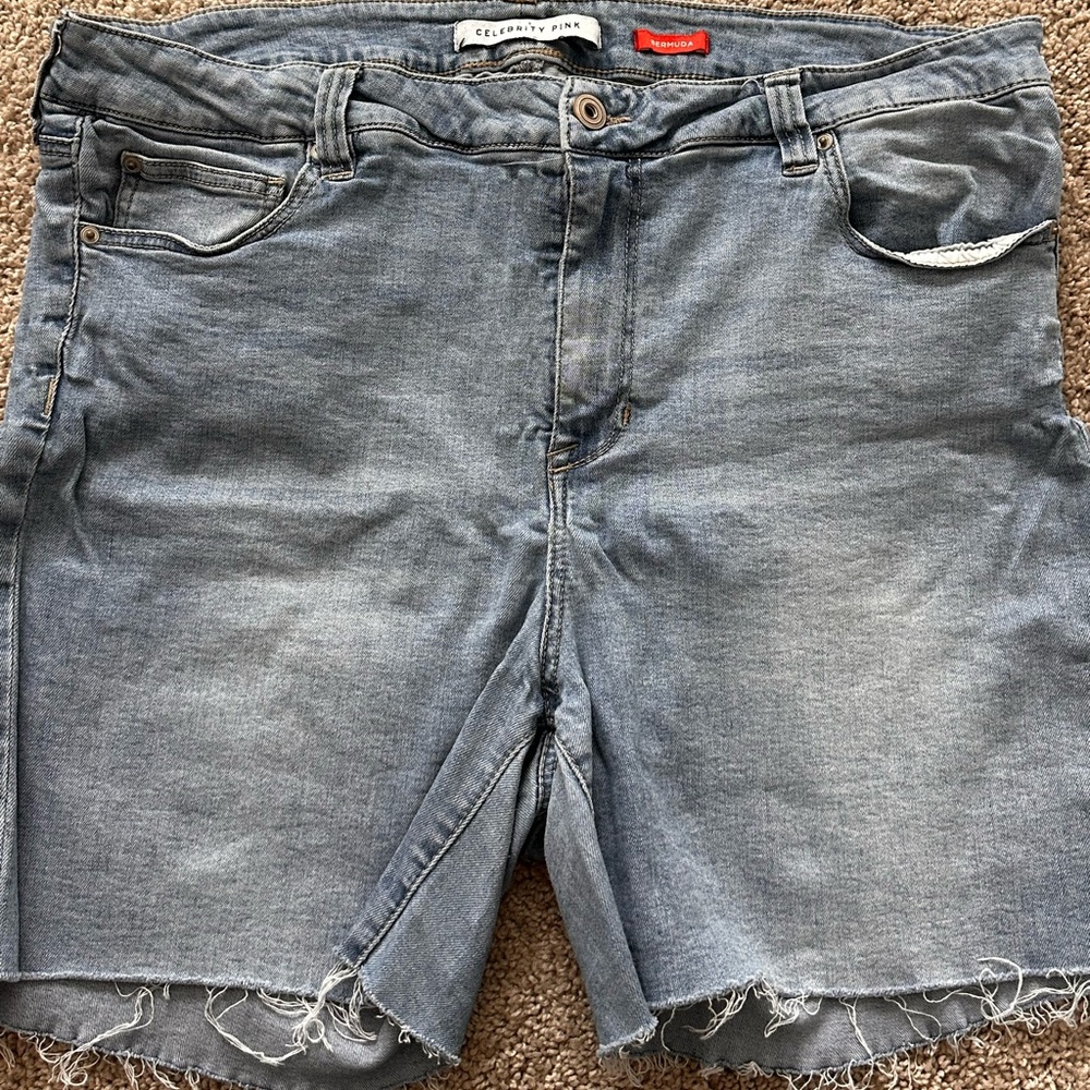Celebrity Pink womans Light Blue Distressed Denim Cutoff Shorts